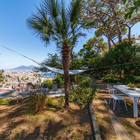 Romantic Place With Pines, Cats, Stunning View And Parking