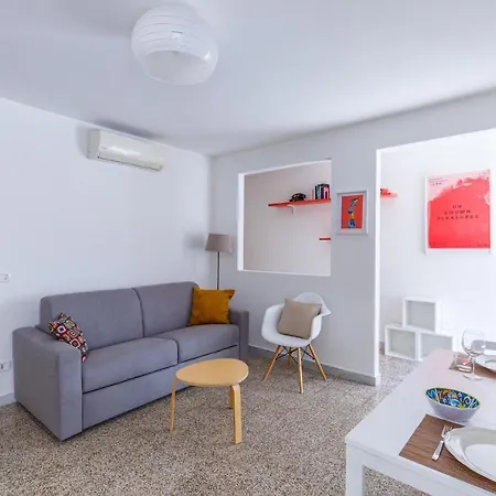 Appartamento Romantic Place With Pines, Cats, Stunning View And Parking *