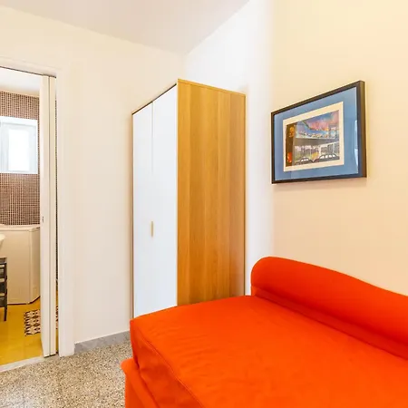 Apartament Romantic Place With Pines, Cats, Stunning View And Parking *